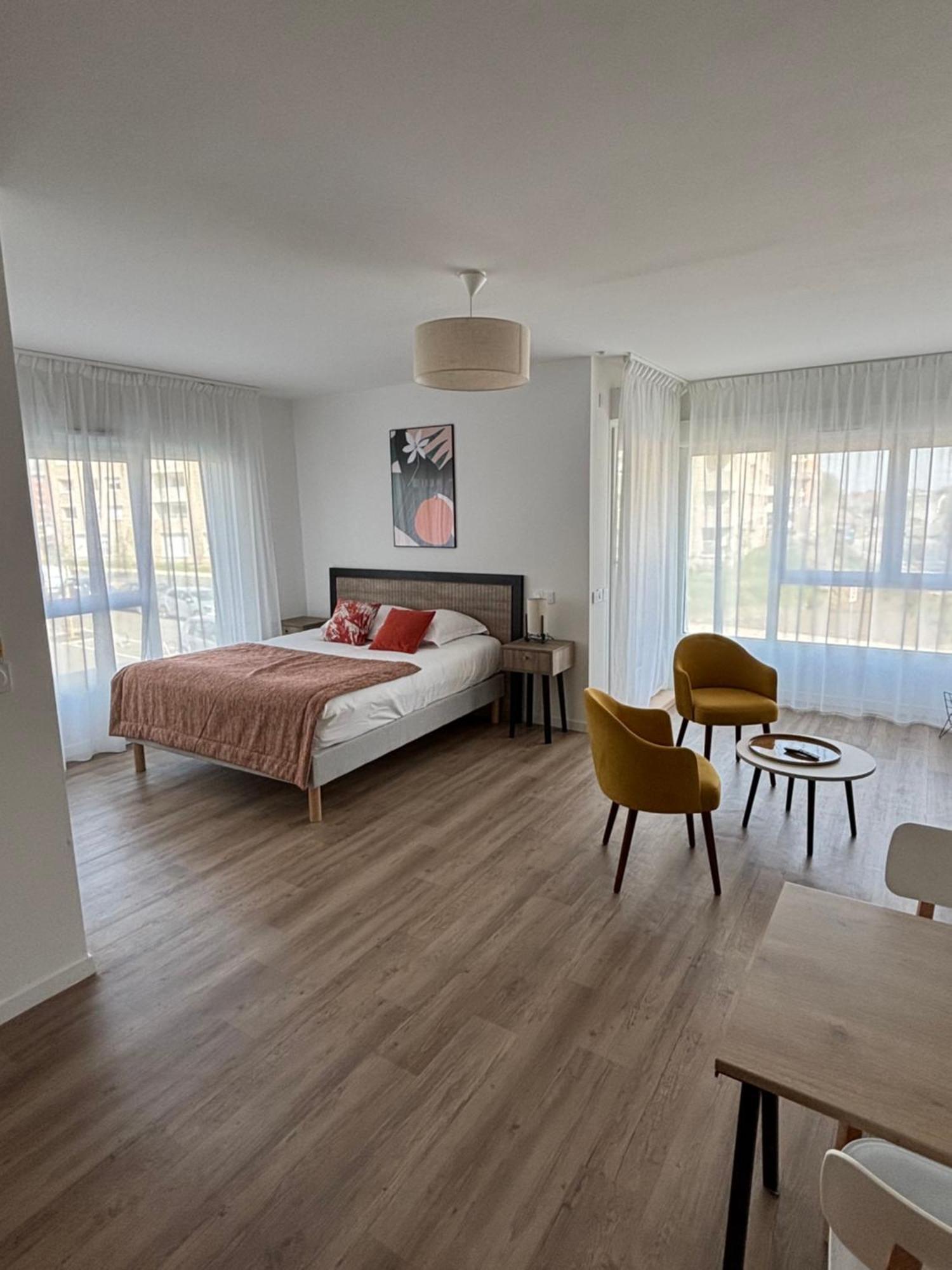 Residence Services Seniors Domitys - Villa Ulma Лилль Экстерьер фото