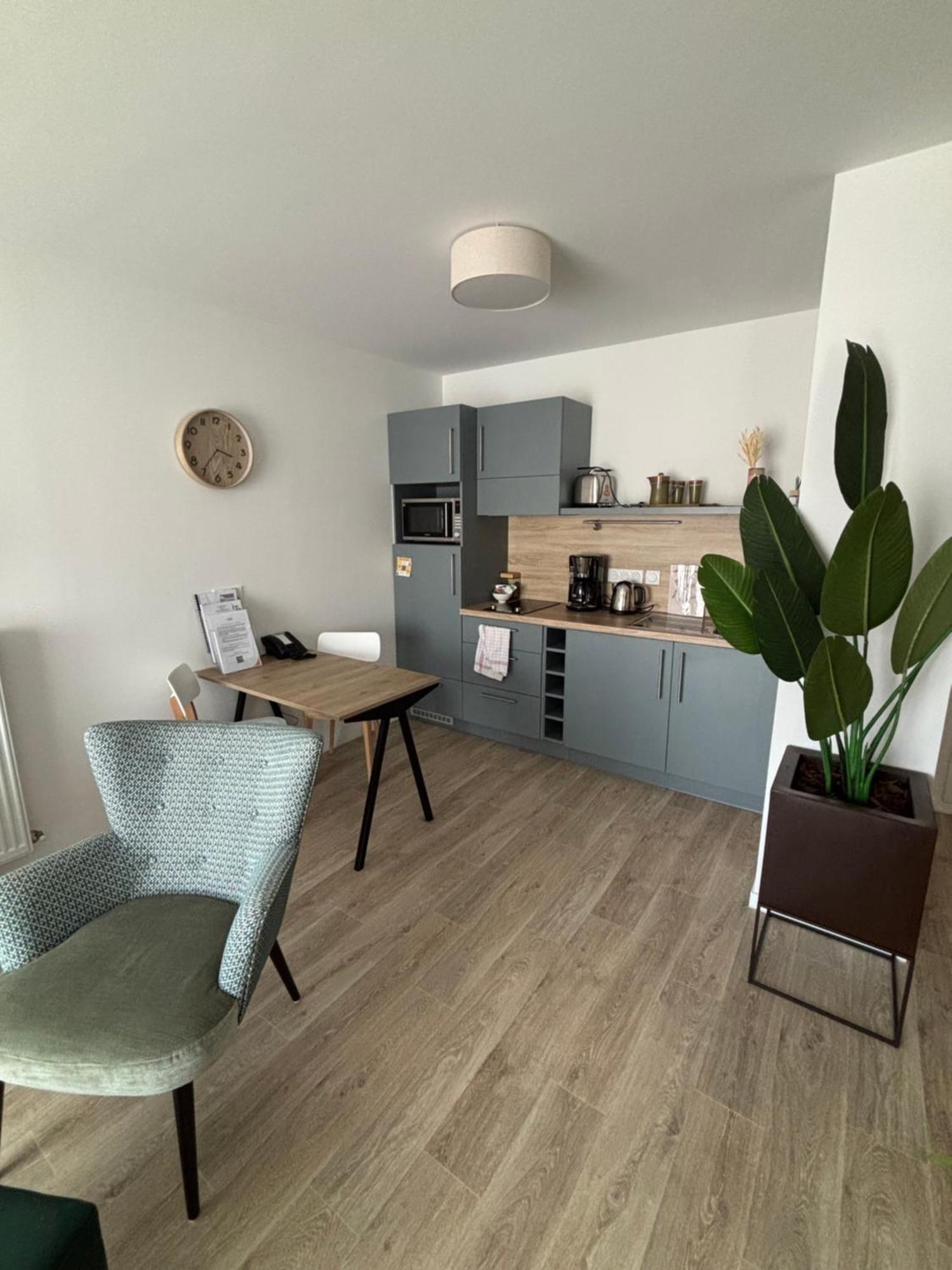 Residence Services Seniors Domitys - Villa Ulma Лилль Экстерьер фото
